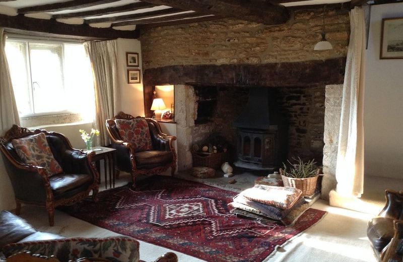 189 April Cottage