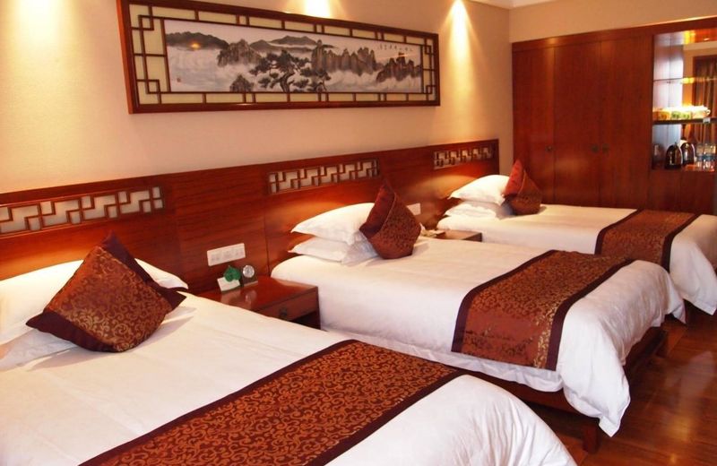Jinshawan Holiday Hotel