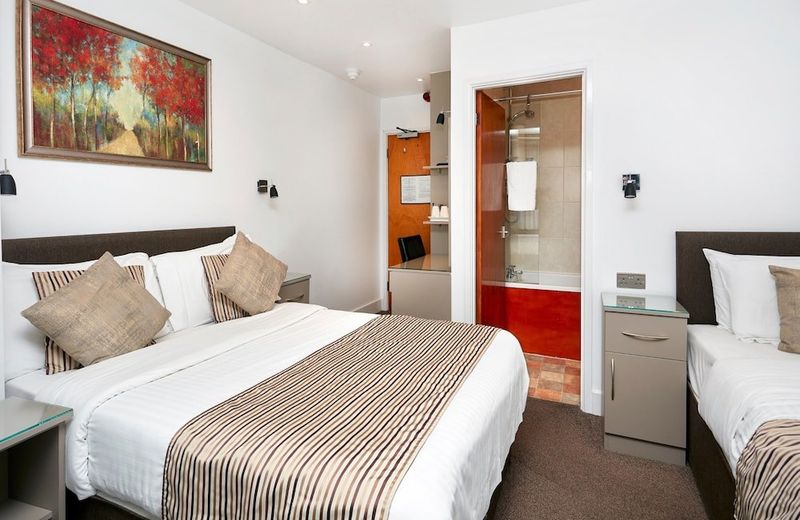 Conifers Guest House