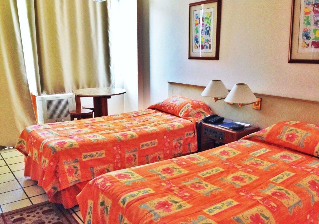 Xenius Hotel