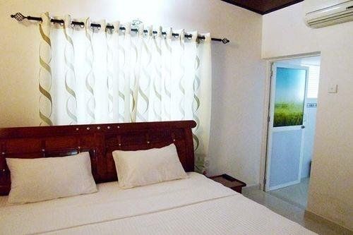 Crystal V Tourist Resort