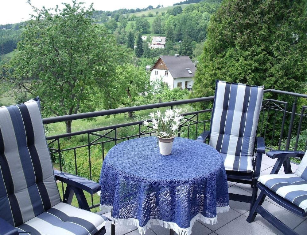 Outdoor Pictures 19