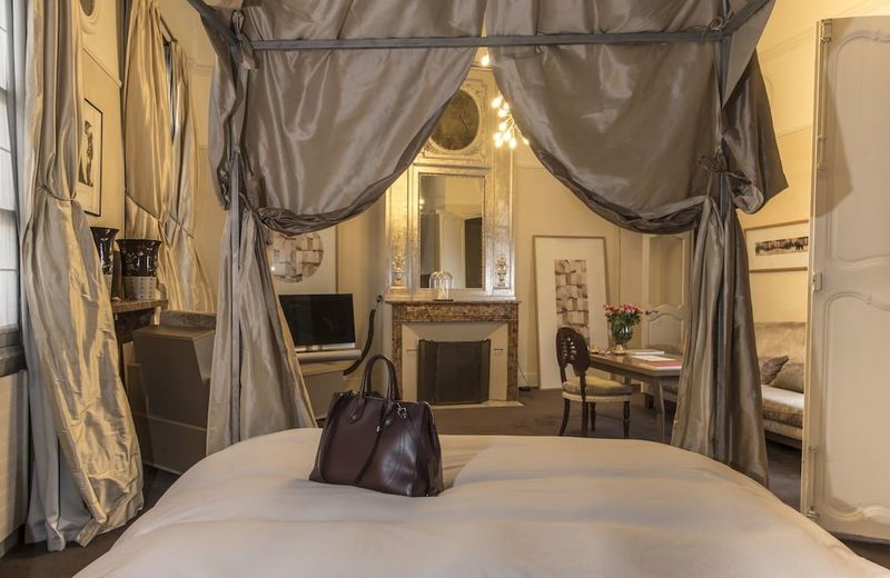 Hotel Particulier le 28 by Les Collectionneurs