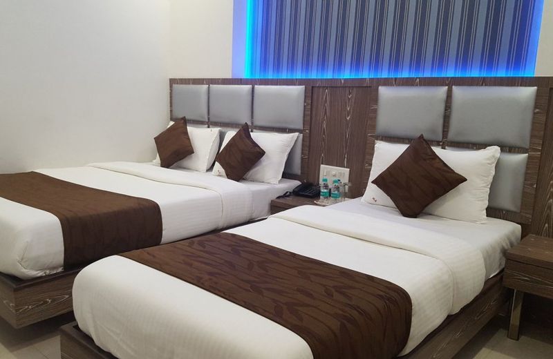 Hotel Sanjary Palace