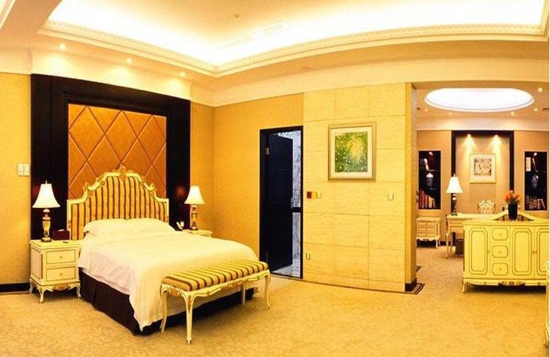 Harbour View Hotel