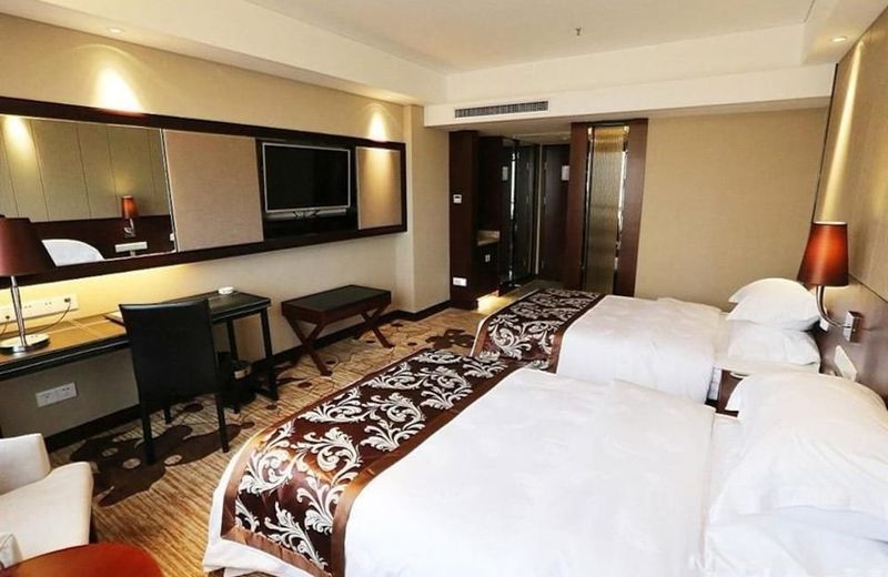 Yichang Riverside No.1 Hotel