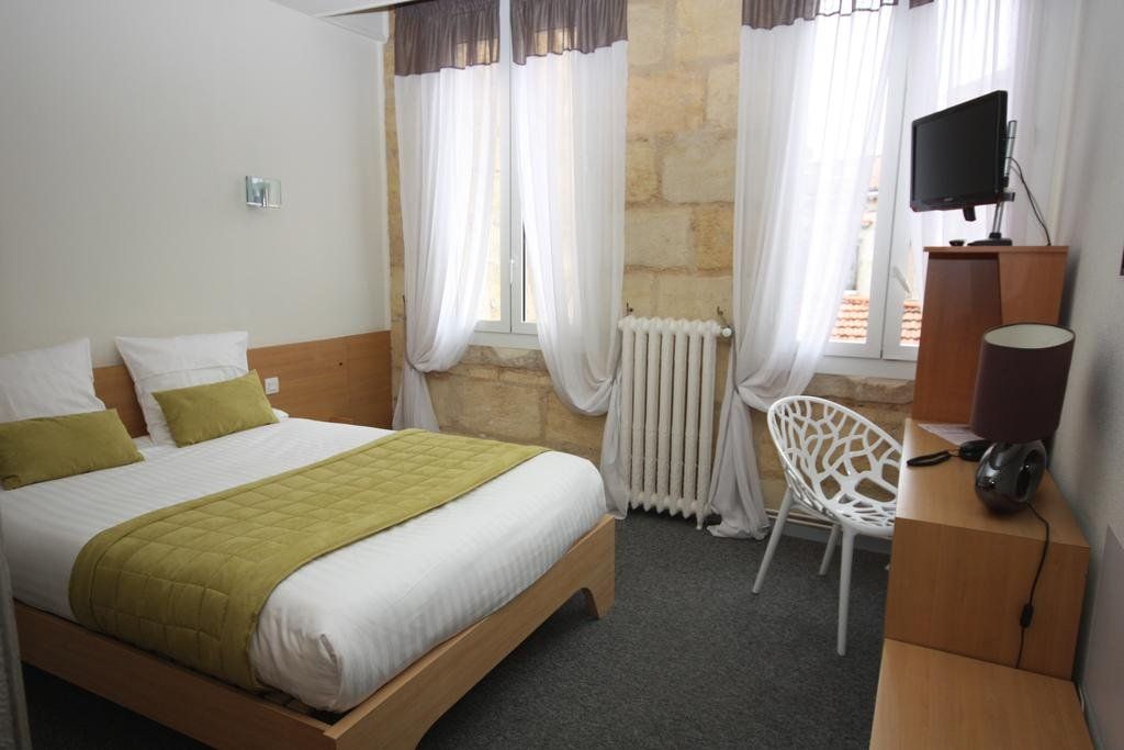 Hôtel des Voyageurs Centre Bastide