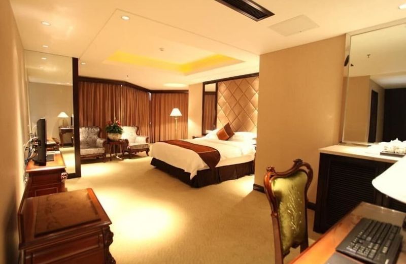 City Garden Hotel