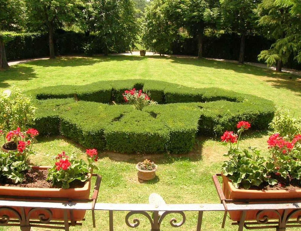 Outdoor Pictures 18