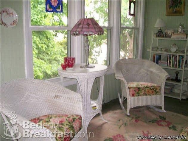 Outdoor Pictures 10