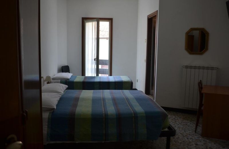 Hotel Aurora