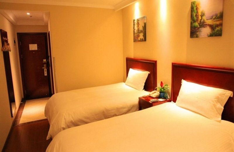 GreenTree Inn Shenyang Tiexi Yunfeng Street Express Hotel
