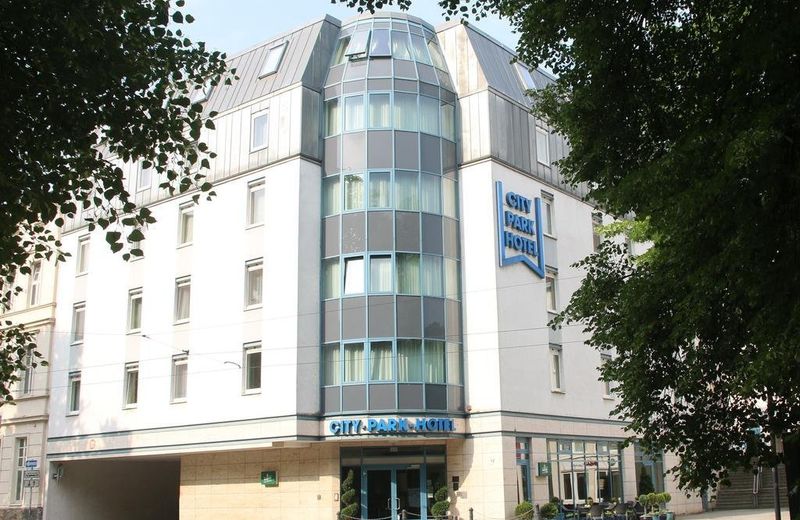 City Park Hotel