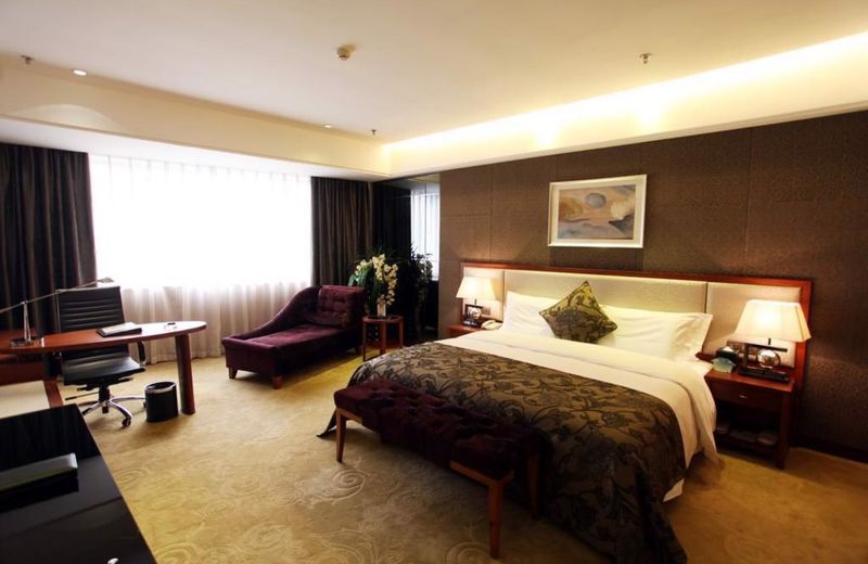 Shi Ji Tong Hui Hotel