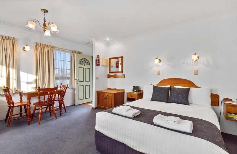 Swansea Cottages & Lodge Suites