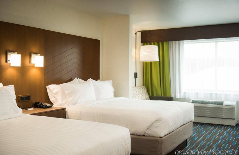 Holiday Inn Express & Suites Rock Falls, an IHG Hotel