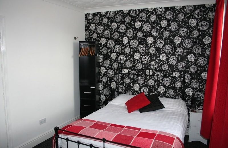 Grove Guest House