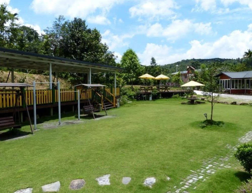 Outdoor Pictures 19