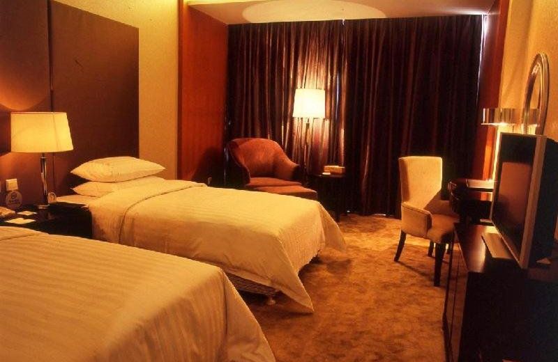 Phoenix International Hotel