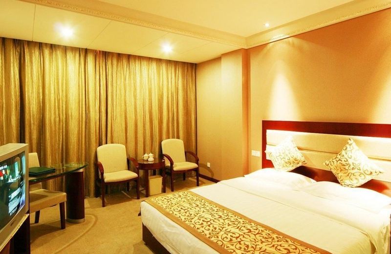 Yixing Hotel