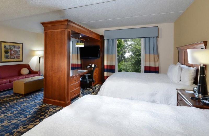 Hampton Inn & Suites Huntersville