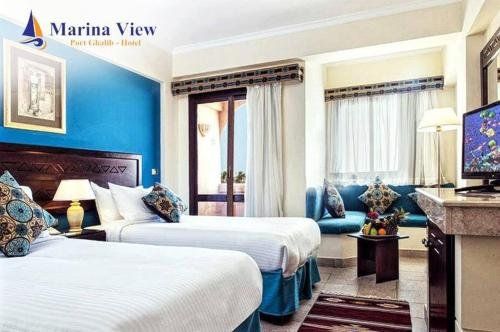 Resta Club Marina View