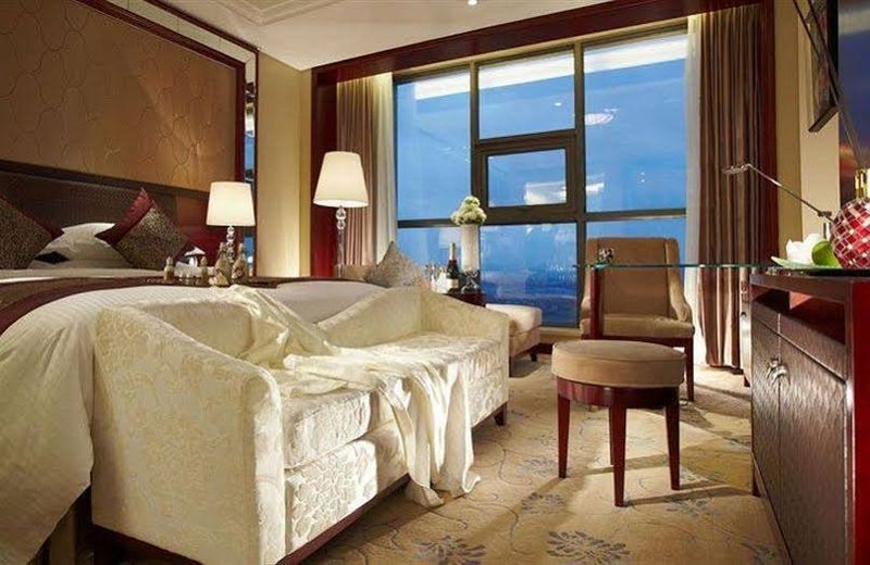Maison New Century Hotel Cixi