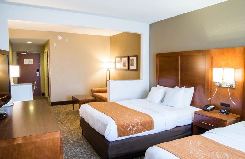 Comfort Suites Grand Rapids South