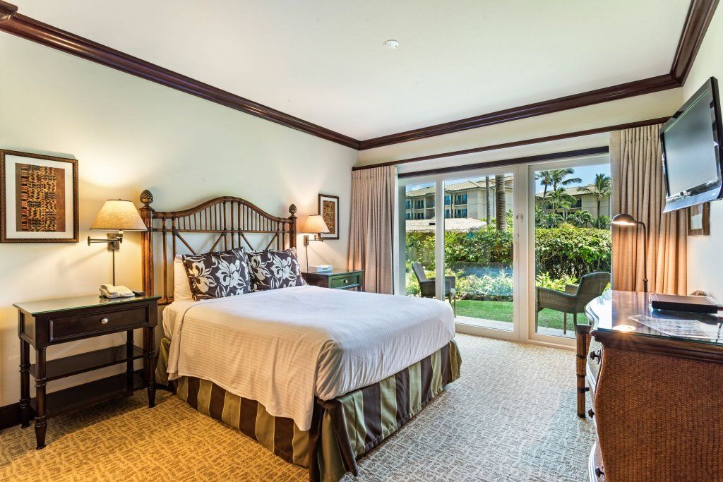 Waipouli Beach Resort and Spa Kauai by OUTRIGGER