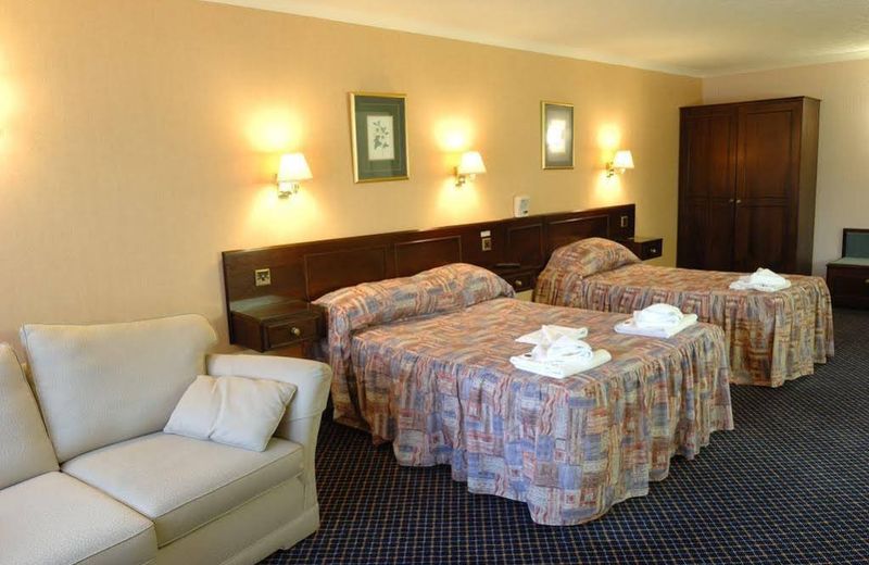 Croit Anna Hotel