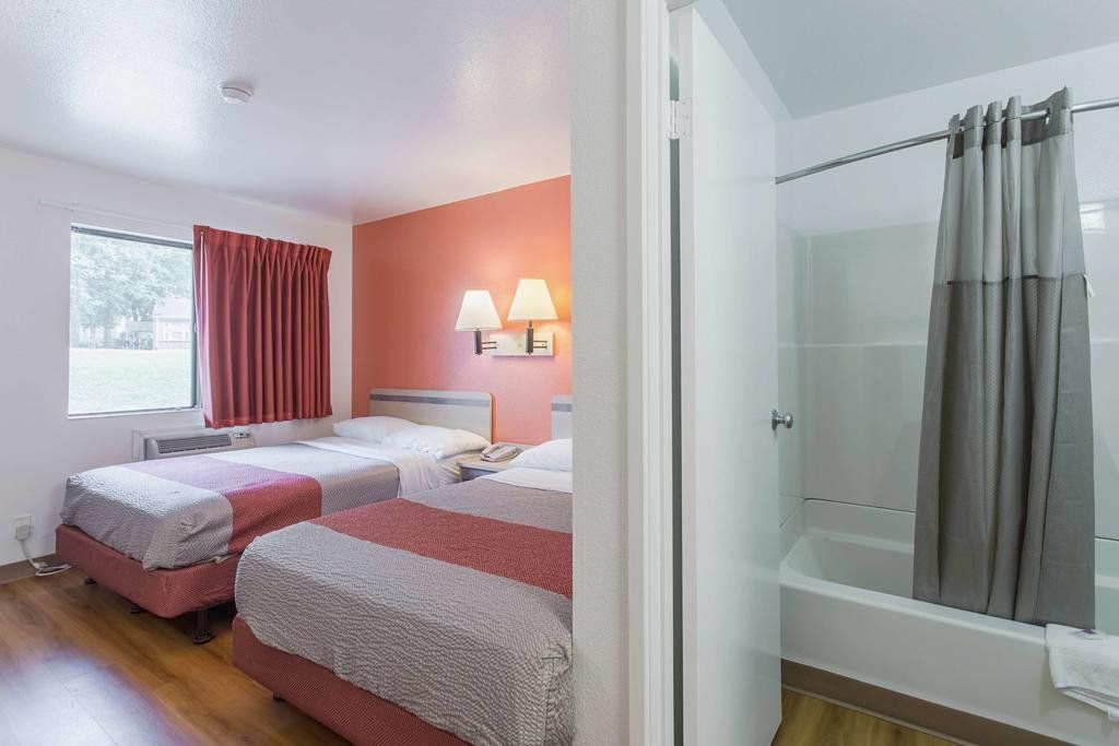 Motel 6-Goodlettsville, TN - Nashville