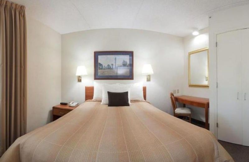Sonesta Simply Suites Nanuet