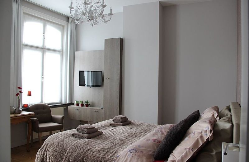 B&B @ Room's
