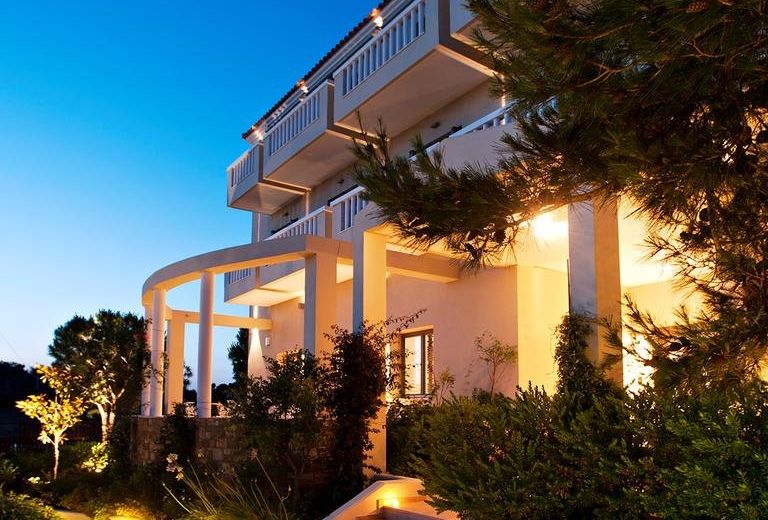 Orizontes View Hotel