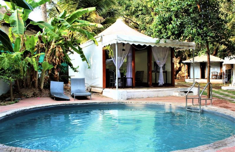 Coco's Resort