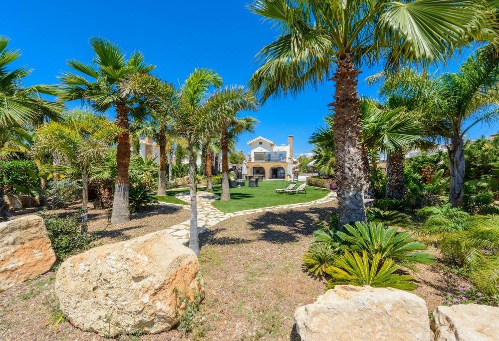 Outdoor Pictures 21