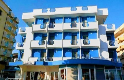 Hotel Ideal New 2022