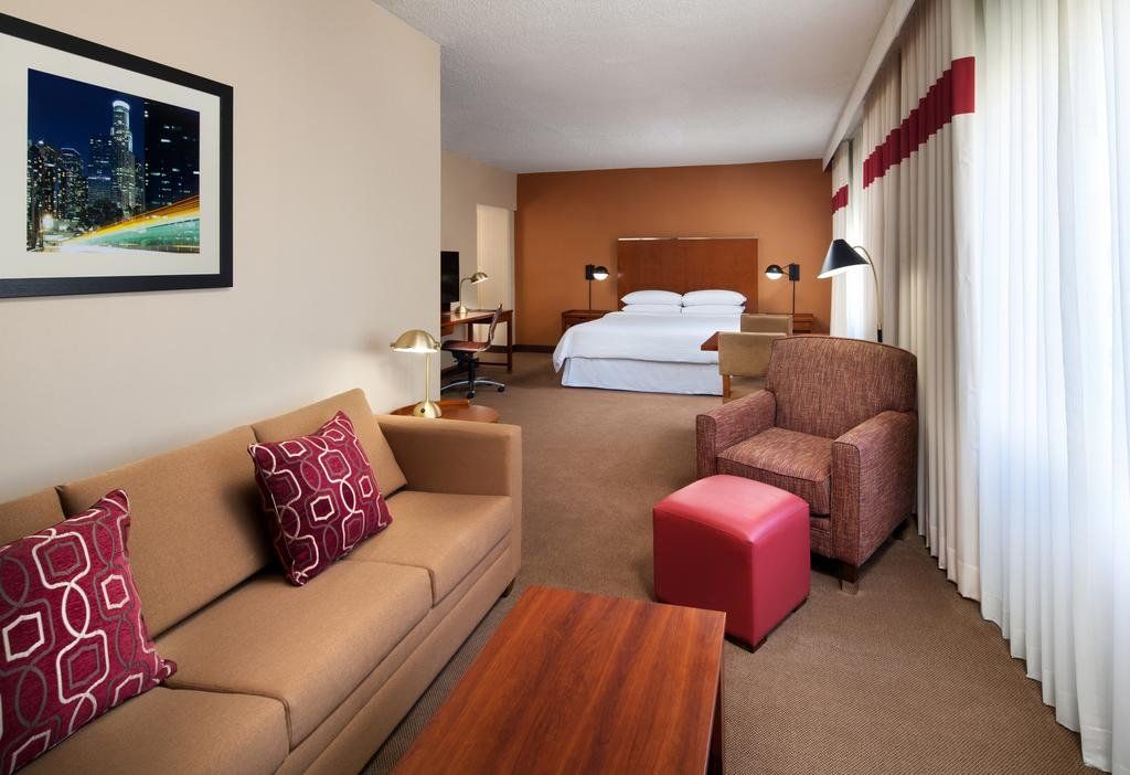 Four Points by Sheraton Los Angeles International Airport