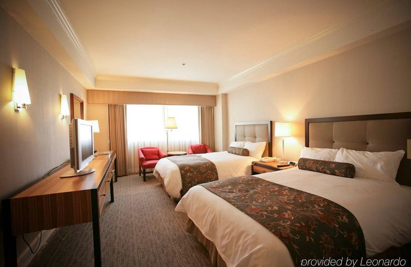 Oxford Palace Hotel