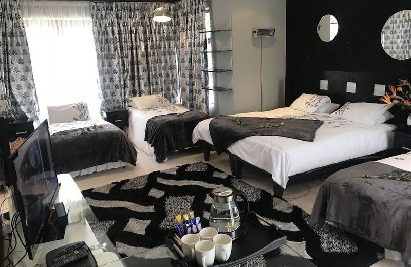 Africa Paradise - OR Tambo Airport Boutique Hotel