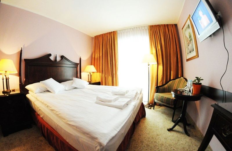 Hotel Iskra by Katowice Airport