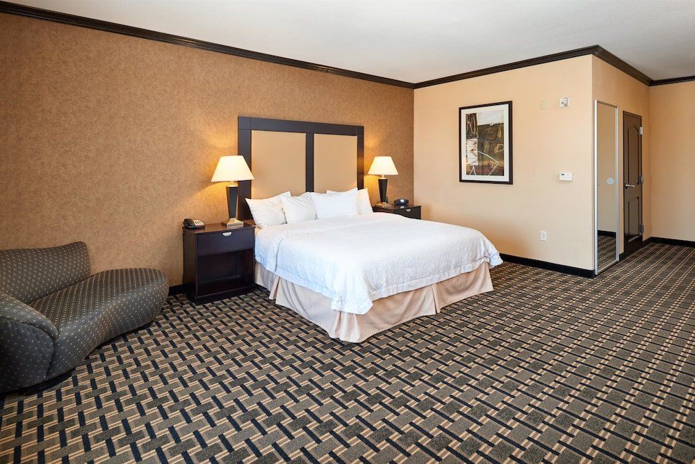 Hampton Inn & Suites Longview North