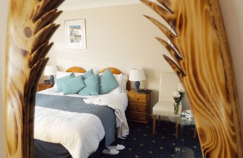 The Rosscourt-Adults Only