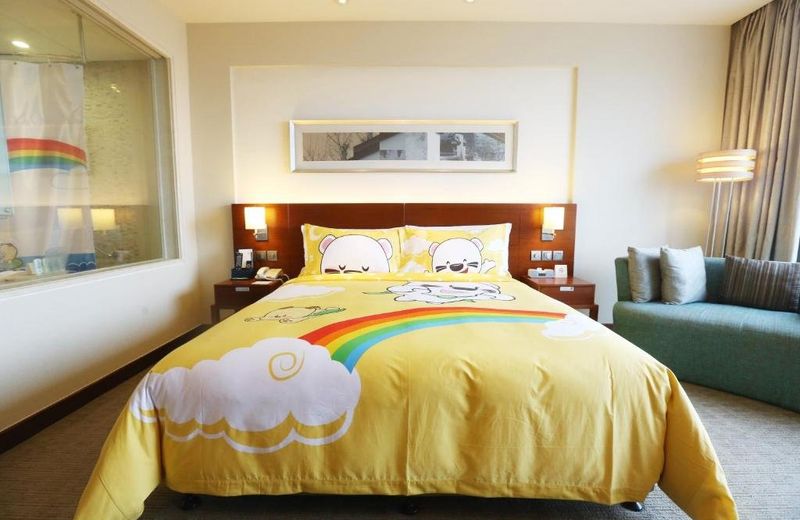 Holiday Inn Qingdao Expo, an IHG Hotel