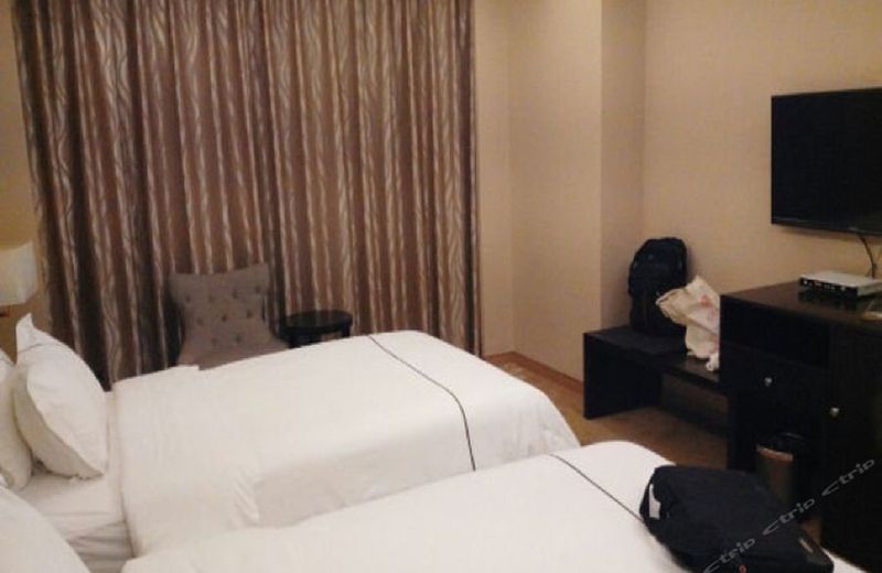 Shijixing Aishang Hotel