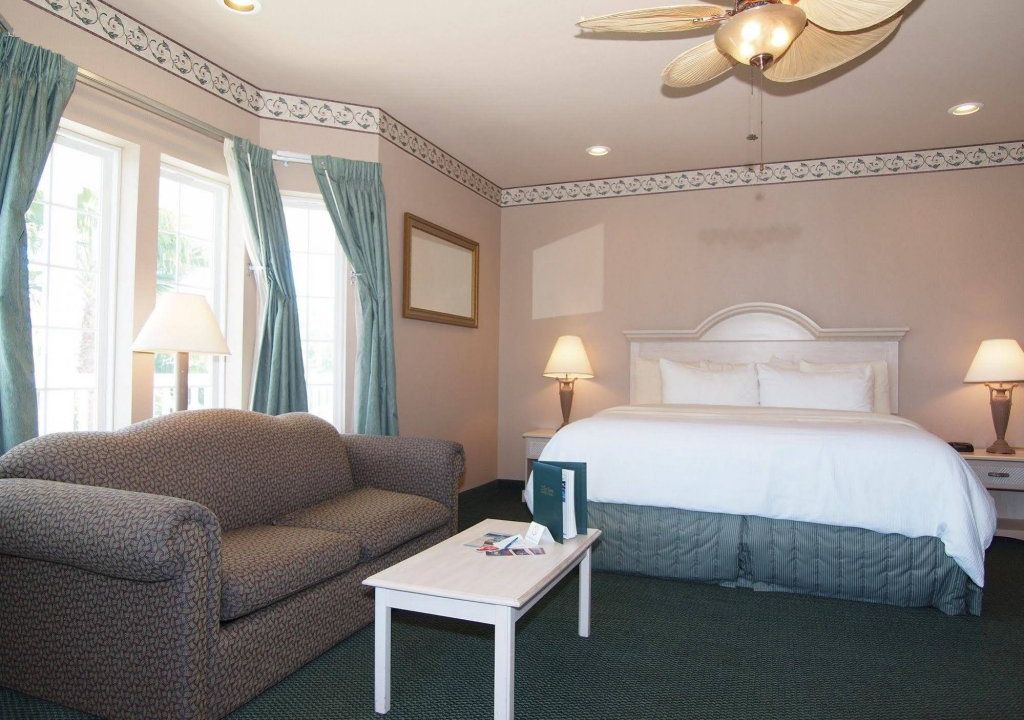 The Inn at Fulton Harbor