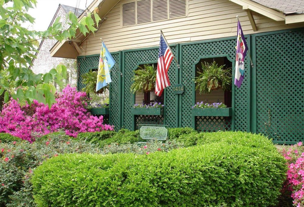Outdoor Pictures 24