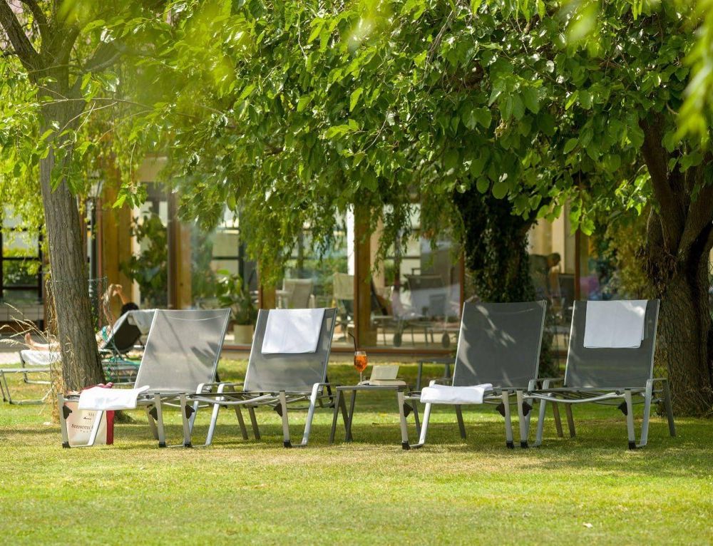 Outdoor Pictures 22