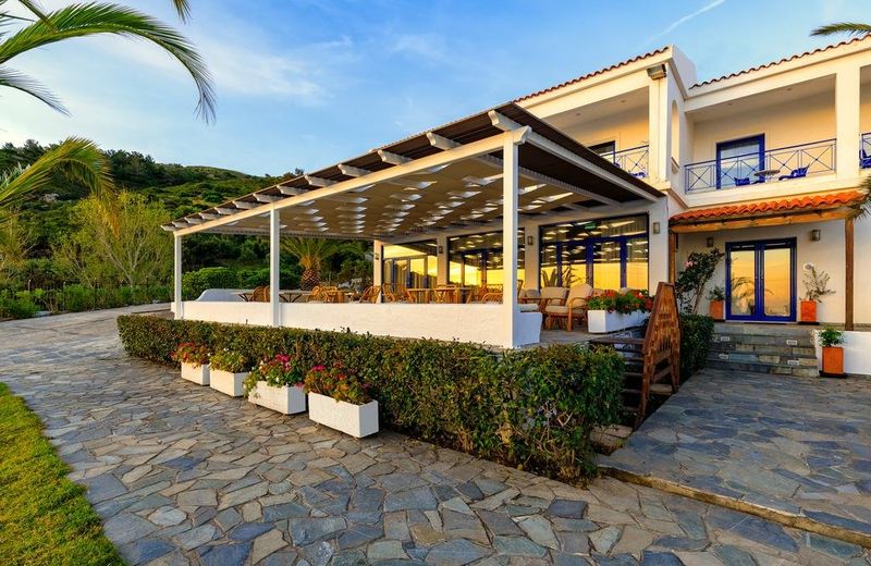 Karras Star Hotel
