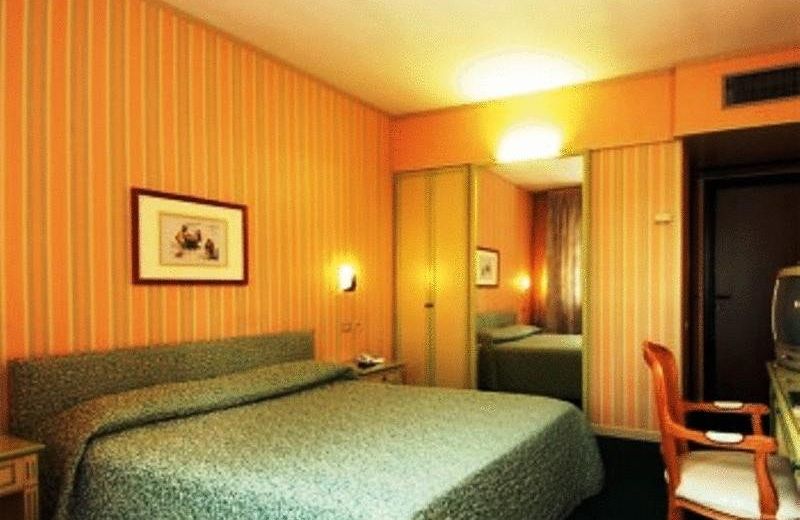 Hotel Daniel